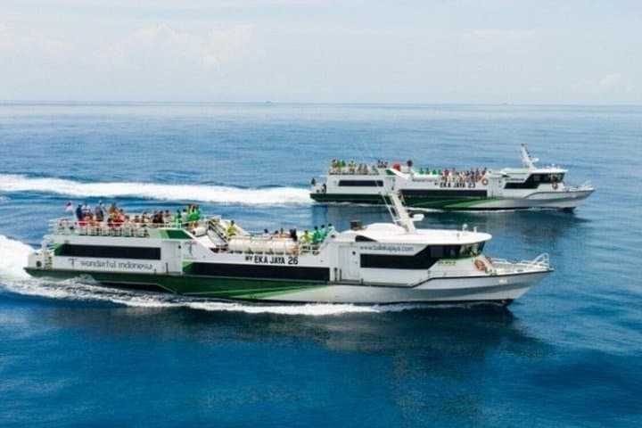 Eka Jaya Fast Boat Transfer: Padang Bai to Lombok & Gili Islands photo 2