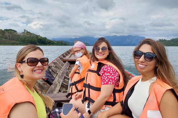 Khao Sok & Cheow Lan Lake Day Trip from Krabi: Raft House, Cave Hike & Kayak photo 4