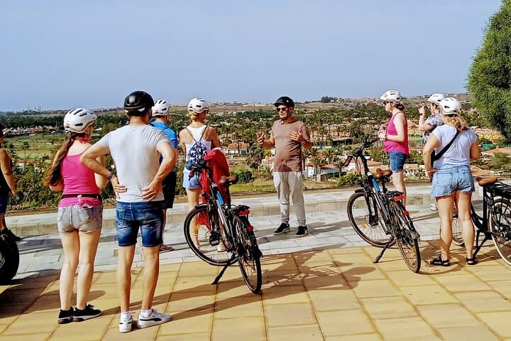 Sunset E-Bike Tour: Maspalomas Dunes to Meloneras Promenade photo 2
