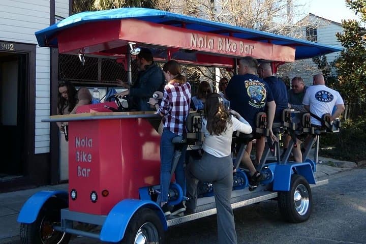 Irish Channel Bike Bar Tour — Murals, History & New Orleans Bar Crawl photo 3