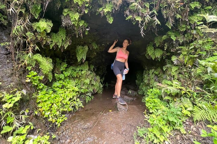 Explore Oahu’s Hidden Waterfalls and Secluded Beaches on an Intimate Adventure photo 3