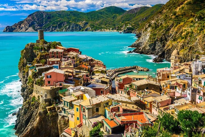 Cinque Terre Private Tour: Train, Trails & UNESCO Coastal Villages photo 6