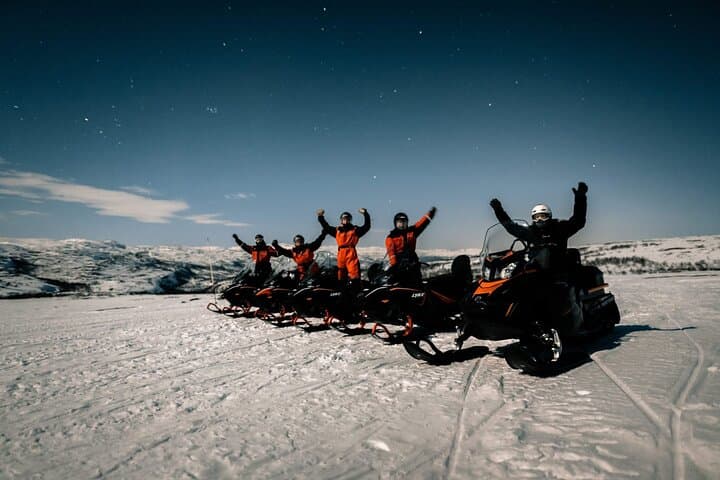 Snowmobile Northern Lights Tour — Alta & Finnmarksvidda Arctic Night Ride photo 4