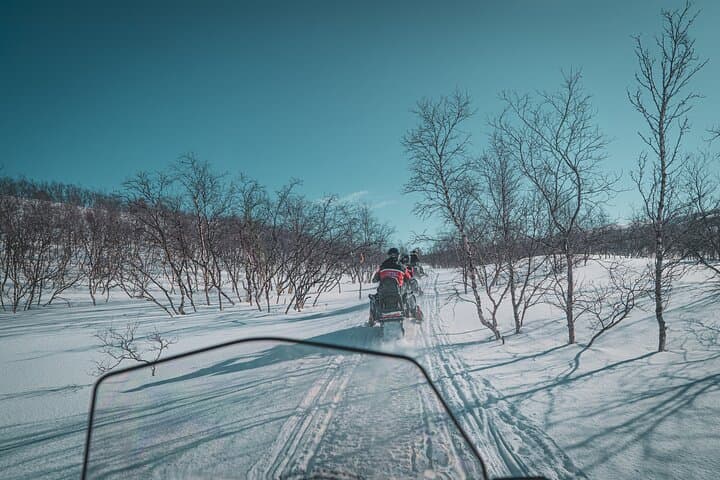 Historical Snowmobile Tour Across Finnmarksvidda — Ride Norway's Old Postal Route photo 3