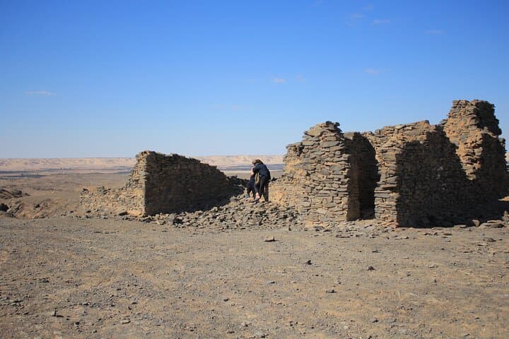 Two-Day Bahariya Oasis Camping: Explore Egypt’s Black & White Deserts with Sandboarding photo 4