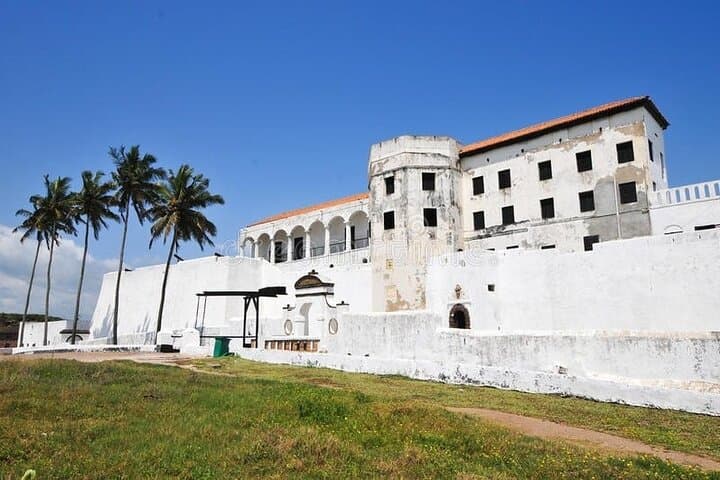 Cape Coast Full-Day Guided Tour — Castles, Slave River & Coastal Culture