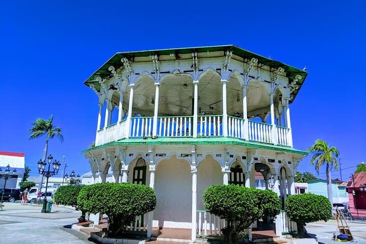 Puerto Plata Full-Day Cultural Tour: Cable Car, Rum & Colonial Sights