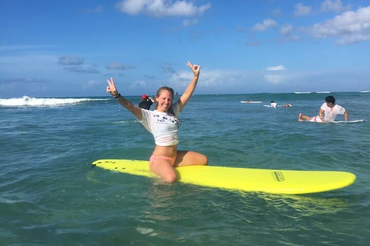 Private Waikiki Surf Lesson: Learn to Surf with a Local Instructor