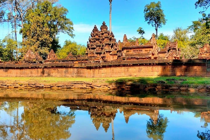 Private 3-Day Angkor Sunrise, Sunset & Tonle Sap Floating Village Tour photo 4