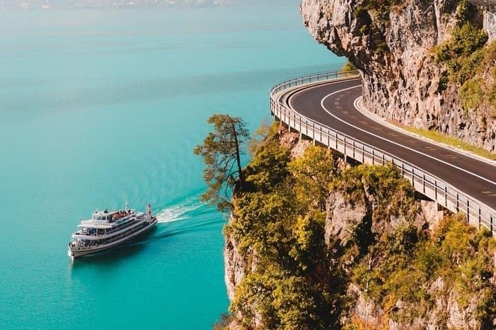 Ride the Green Train: Day Trip from Milan to Interlaken & Lake Thun Cruise photo 1