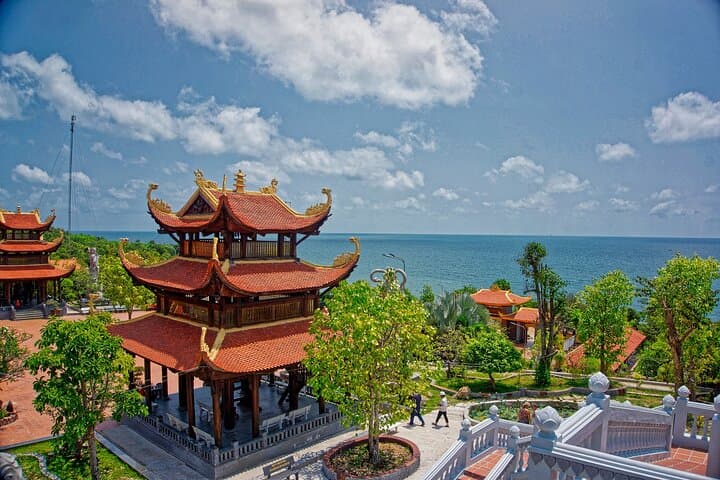 Phu Quoc Southside Private Tour — Khem Beach, Pearl Farm & An Thoi Cable Car photo 2