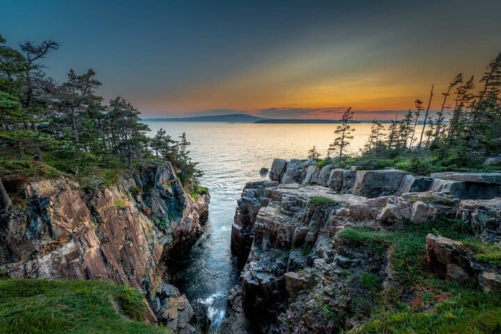 Acadia Full-Day Private Tour & Hike — Thunder Hole, Jordan Pond & Cadillac Views photo 2