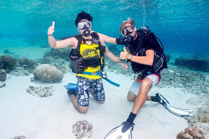Discover Scuba Diving in El Nido: Beginner Dives in Bacuit Bay photo 4