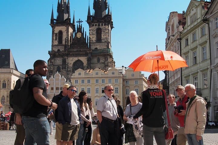Prague in a Day: Castle, Charles Bridge and Vltava Boat Trip