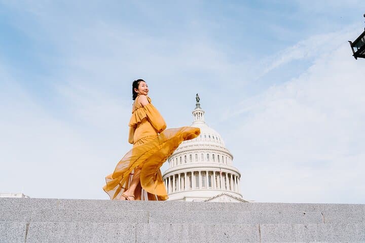 Private Washington DC Photoshoot: Capture the National Mall and Cherry Blossoms photo 4
