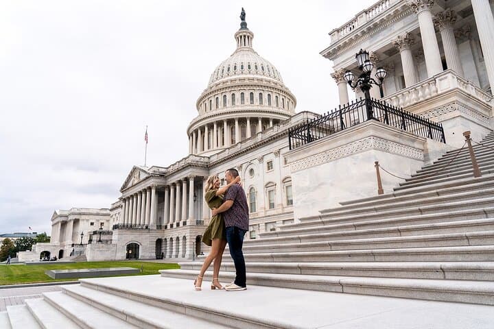 Private Washington DC Photoshoot: Capture the National Mall and Cherry Blossoms photo 3