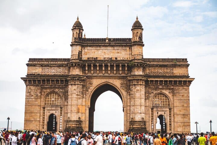 Explore the Bustling Streets of Mumbai: A Guided Sightseeing Adventure photo 6