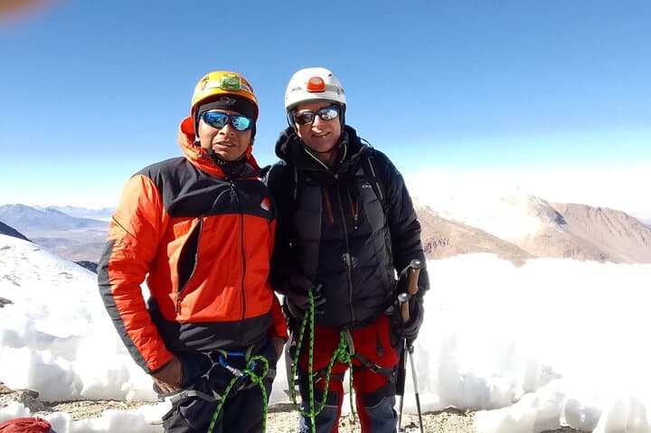 Summiting Acotango (6052 m): 3-Day Ascent in Sajama National Park photo 6