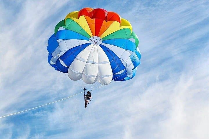 Parasailing in Dubai: Soar Above Palm Jumeirah and the Marina photo 3