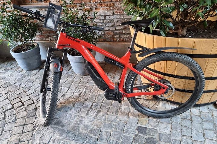 Pedal Transylvania: Full-Day Sibiu Countryside Bike Tour
