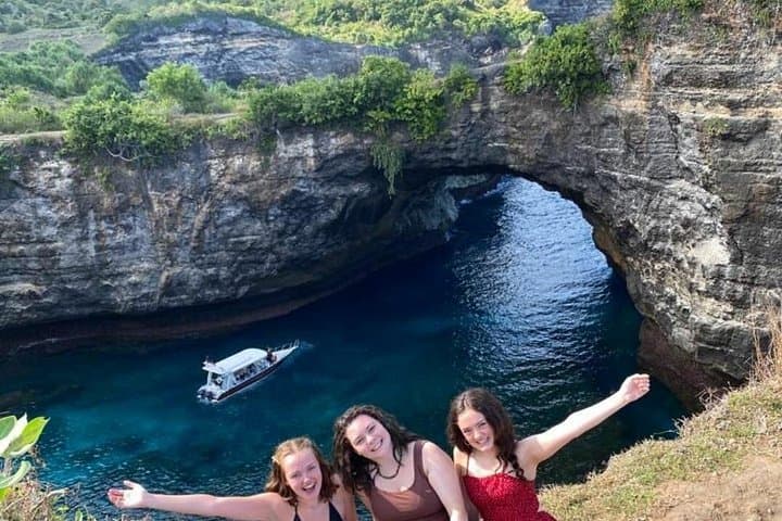 4-Day Private Bali Highlights: Nusa Penida, Ubud & Uluwatu photo 5