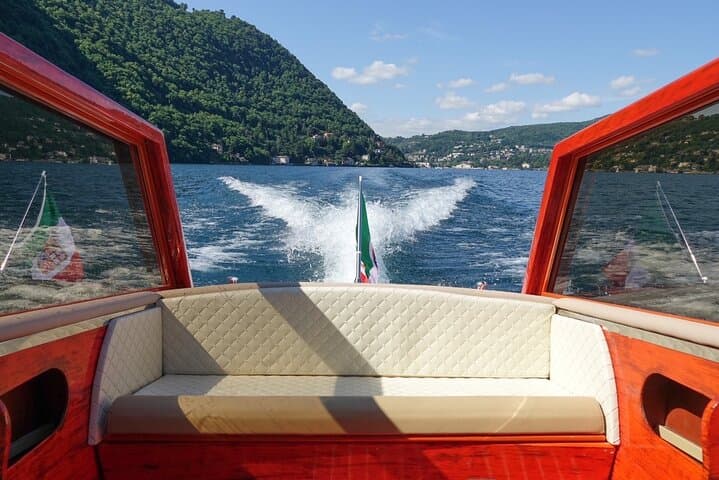 Private Wooden Boat on Lake Como: 4-Hour Bellagio & Varenna Cruise photo 2
