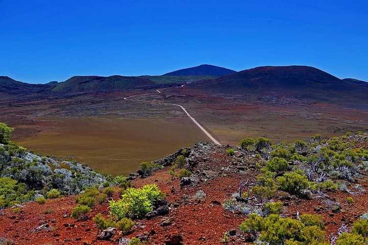 Piton de la Fournaise Day Tour: Pas de Bellecombe, Commerson Crater & Plaine des Sables photo 4