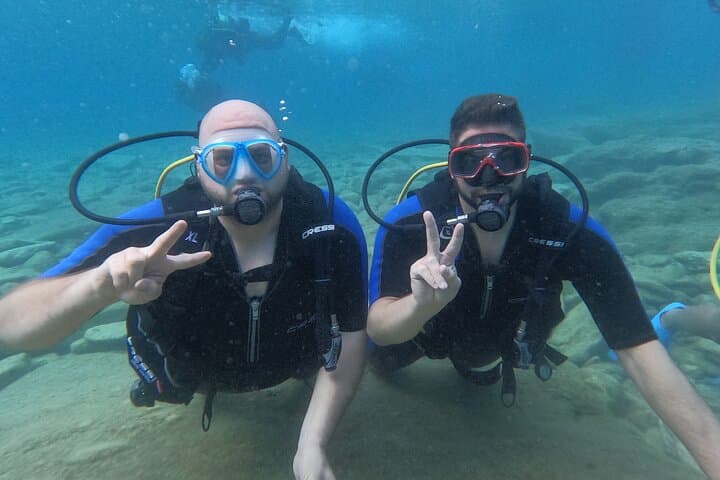 Beginner SSI Intro Dive in Agia Pelagia: 2 Open-Water Dives & Transfer