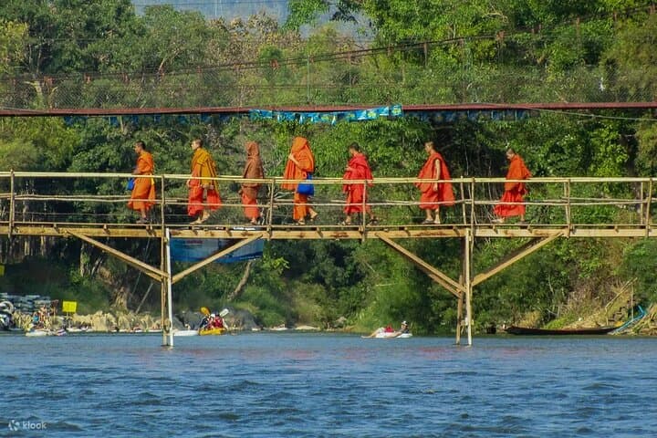 Cycle the Blue Lagoon Loop: Vang Vieng Bike Tour to Phou Kham Cave photo 2