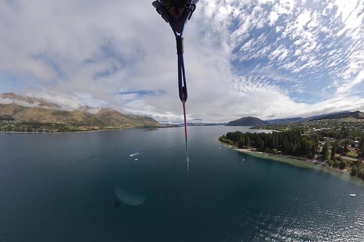 Wanaka Parasailing: Scenic Parasail Flights Over Lake Wanaka photo 3