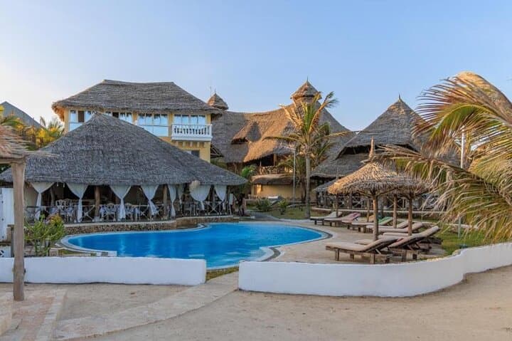 Watamu in Four Days: Train from Nairobi, Marine Park Snorkel & Malindi Ruins photo 3