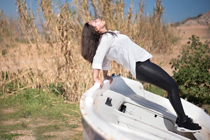 Private Holiday Photoshoot in Athens — Professional Photo Walk & Tips photo 5