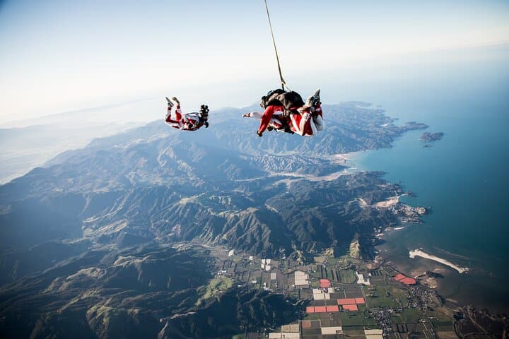 18,000ft Tandem Skydive Over Abel Tasman — Motueka Skydiving Adventure photo 5