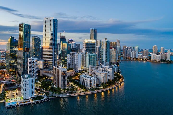 Downtown Miami Walking Tour — Self-Guided Smartphone Audio Tour Along the Miami River photo 2