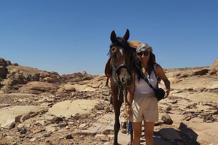 Private Indiana-Jones Archaeological Trail Tour in Petra — Alternate Entrance and Full-Site Walk