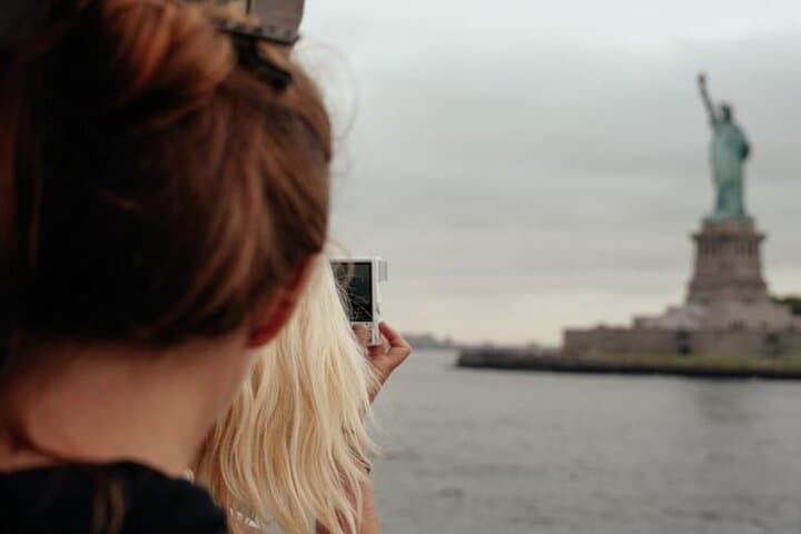 Unforgettable Views on the Statue of Liberty 60-Minute Cruise photo 3