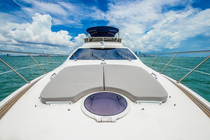 Private 62ft Azimut Yacht Charter in Miami's Biscayne Bay photo 4