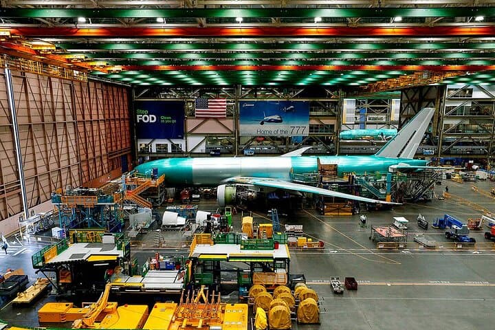 Inside Boeing's Factory: Private Tour from Seattle