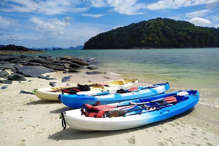 Sunset Mangrove Kayak in Langkawi's Tanjung Rhu Geoforest Park photo 4