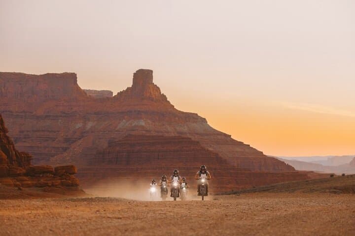 Shafer Trail Electric Dirt Bike Tour — Moab Colorado River Overlook Adventure photo 6