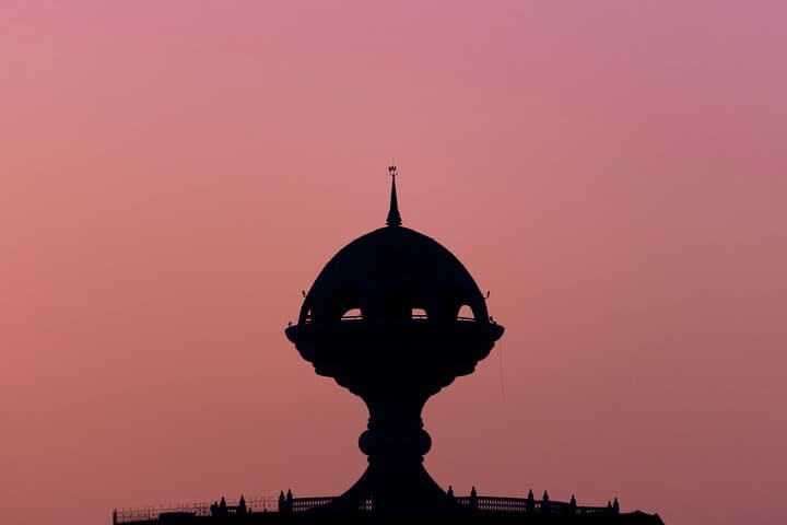 Muscat by Night: Illuminated Sights & Mutrah Market Evening Tour photo 5