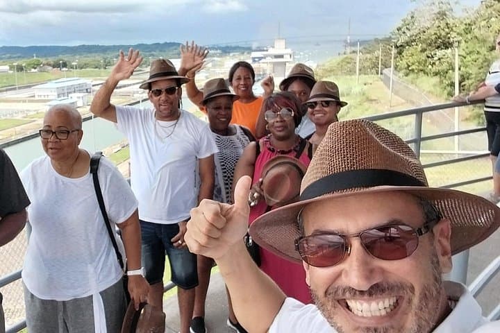 Private VIP Panama City Tour: Canal Locks, Biomuseo & Local Culture photo 2