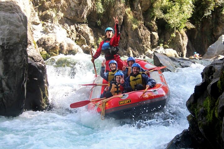 Rangitikei River Grade 5 Half-Day Rafting — 11 km of New Zealand Whitewater