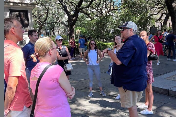 Savannah’s Finest History Tour: Walking Through Colonial Squares & Film Sites photo 1