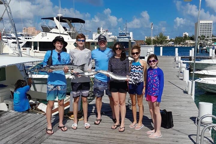 Exclusive 6-Hour Fishing Charter in Nassau: Deep-Sea Adventure and Turtle Snorkeling photo 6