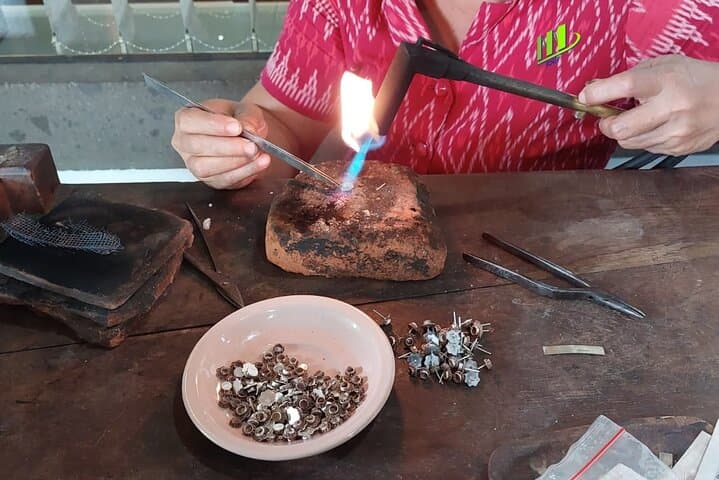 Bali Silver Jewelry Class & Ubud Countryside Tour — Make 100% Silver in Celuk and Walk Ubud Rice Fields photo 6