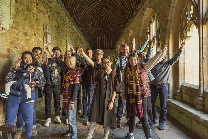 Oxford Harry Potter Walking Tour: New College & Bodleian Library Experience