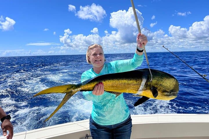 Offshore Trophy Fishing in Punta Cana: Mar‑Quesa 4–8 Hour Charter photo 3