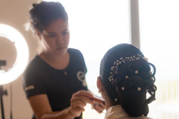 Transformative Private Makeup Session in Grand Cayman with a Local Artist photo 2