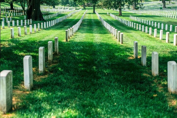 Arlington National Cemetery Walking Tour — JFK Gravesite & Changing of the Guard photo 4